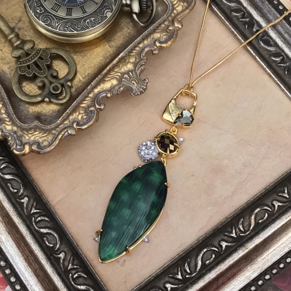 ALEXIS BITTAR • Long Lucite Drop Rock Crystal Pendant Necklace - Picture 5 of 5
